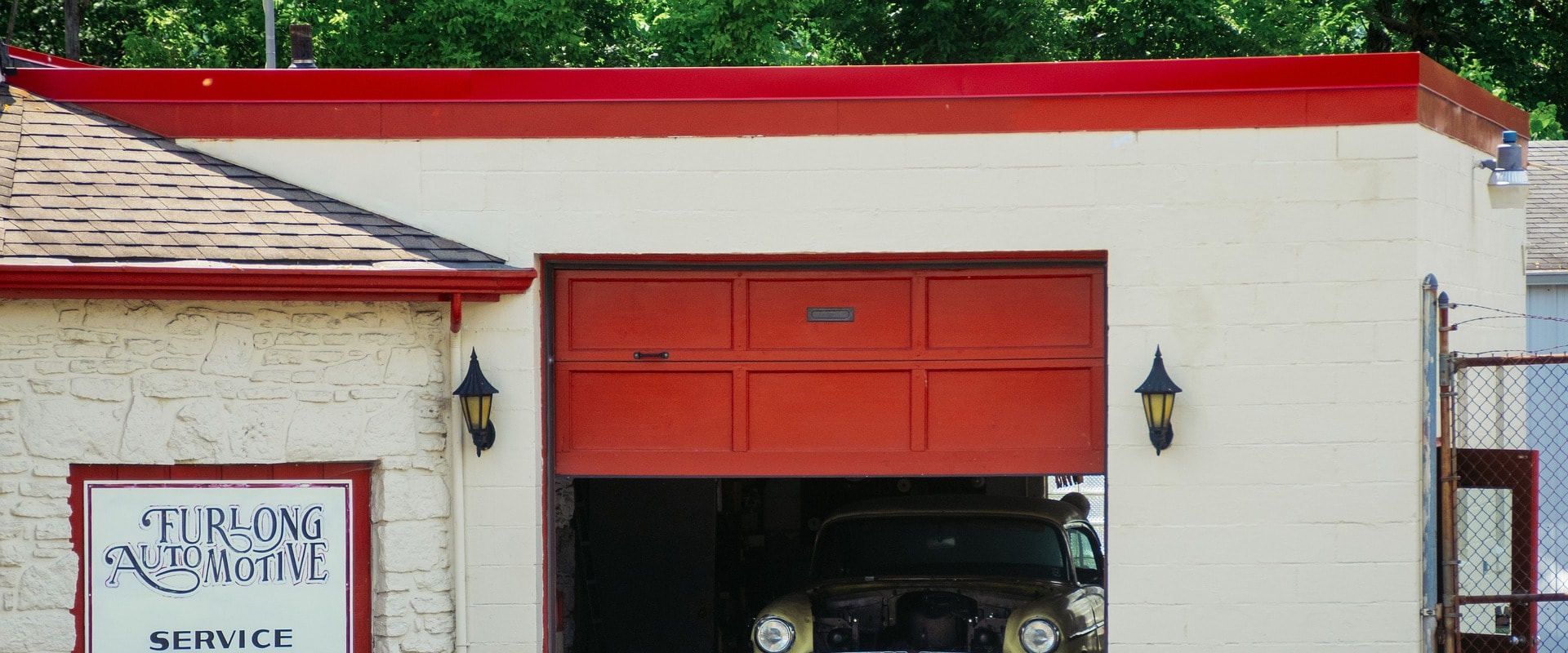 Reliable Garage Door and Glass Services in Vancouver